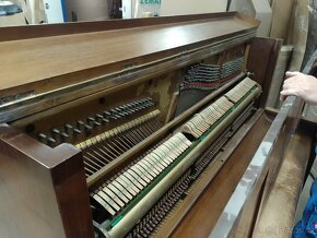 Prodám starožitné piano - 7