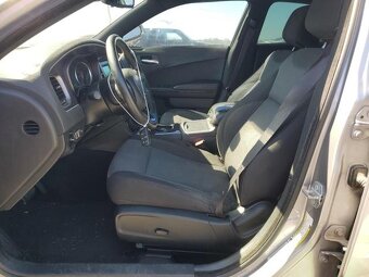 Dodge Charger na náhradní díly 3.6 V6 2016 - 7