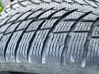 4ks 235/40 R19 zimní pneu Nokian - 7