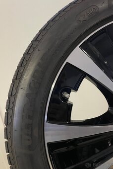 Orig Mercedes E Class w213 s213 R18 + 245/45/18 99% - 7