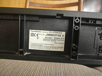 Videorekordér Panasonic 6hlav hifi + 28ks VHS kazet - 7