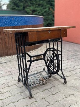 Šicí stroj Bobbin - 7