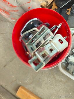 Profily a kotvící prvky hilti - 7