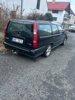 Volvo V70 2.4t - 7
