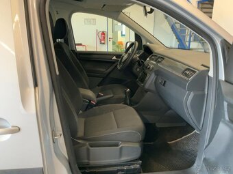 VW Caddy Maxi 2.0TDI 7.míst,tažné,serviska,2015 - 7