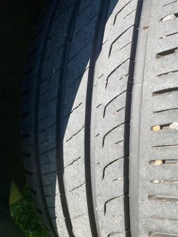 Barum 215 55 17 - 7