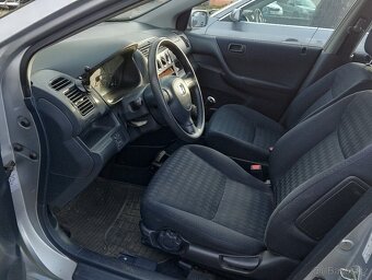 Honda Civic 7G 1.6i - 7