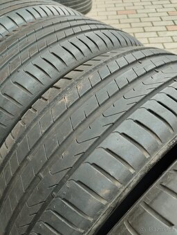Pirelli 225/40R19 DOT4220 - 7