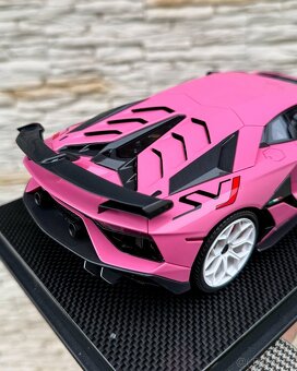 Dino Model - Lamborghini Aventador SVJ, 1:18, 30ks - 7