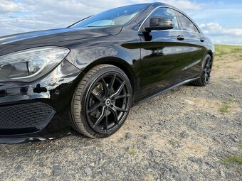 Mercedes Benz CLA 220d AMG optik F1 Navi - 7