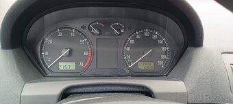 Škoda Fabia 1.4 44kw 1 majitel - 7