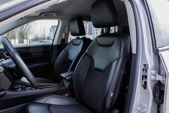 Jeep Compass 1.5 e-Hybrid Night Eagle II / NELAKOVANÉ - 7