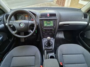 Prodám Škoda Octavia 2 Combi 1.6 FSI  85KW Top.Stav - 7