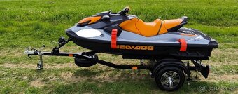 Prodám komfortní vodní skútr SEA DOO GTI 170 SE + AUDIO BRP - 7
