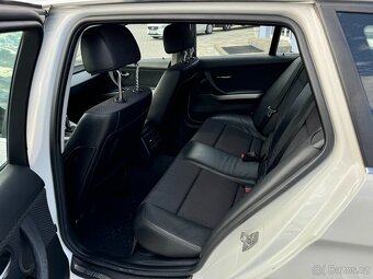BMW Rad 3 Touring 320d 184k xDrive A/T - 7