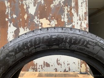 4ks 215/55/18 Bridgestone 2022/95T/letní pneu 5.6m - 7