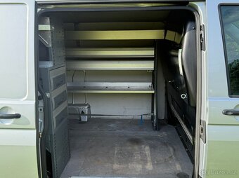 VW Transporter T6 2,0 TDI 103kw, Long, krásný, výbava - 7