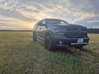 Dodge RAM 1500 - 7