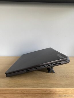 Herní notebook Ausu ROG Zephyrus G16 - 7