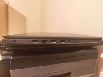 15.6" Dell 5570 i7, 8GB RAM, 128GB SSD + 1 TB HDD - 7