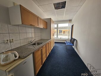 Pronájem kanceláře 28 m2 v centru Hodonína - 7