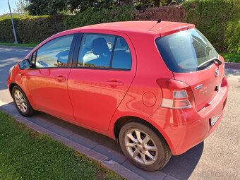 Daihatsu Charade - 7