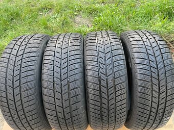 4ks. Zimní pneu 205/55/16.zn. Barum Polaris 5. - 7