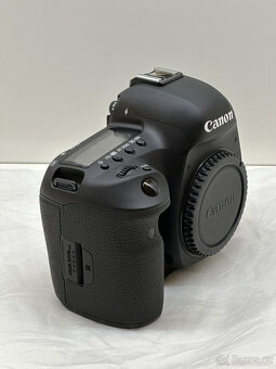 Canon EOS 5d Mark IV s příslušenstvím. NOVINKA - 7