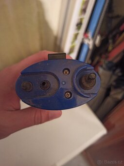 Rybářský prut + nějaké drobnosti - 7