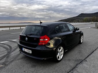 BMW E87 118D LCI - 7