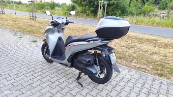 Honda SH 350 - 7