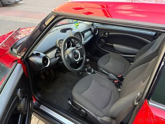 Mini One Clubman 1,4i 70kW, serviska - 7