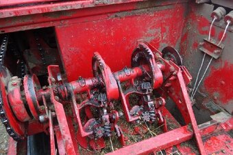 Lis NEW HOLLAND 378 - 7