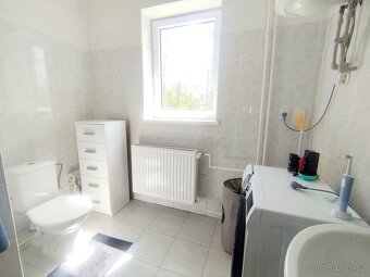 Pronájem prostorného bytu 1+kk / 36m, Hlučín, ul. P.Bezruče - 7