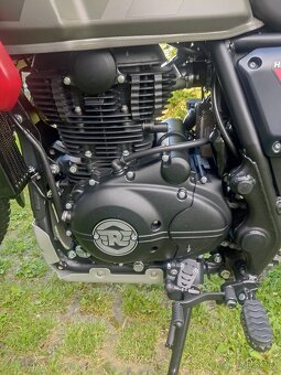 Royal Enfield Scram 411 - 7
