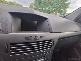 Opel astra H 1.4 16v - 7