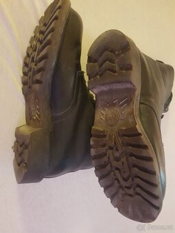 Originál boty Bundeswehr "Kampfschuh"vel. 44-44,5 / 10 - 7