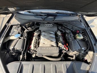 Audi Q7 4.2 FSI V8 - 7