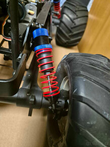 Kyosho Mad Force VE - 7