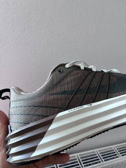 Nike Lunar Roam tenisky - 7