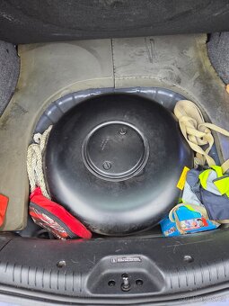 Ford Mondeo 1.8 benzín + LPG, 2001 - 7