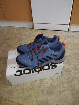 Tenisky Adidas - 7