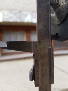 poloosa zadní ARO 240,242, 243 - 7