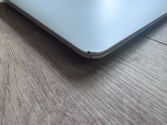 MacBook Air M1 – 8 GB RAM / 256 GB SSD - 7