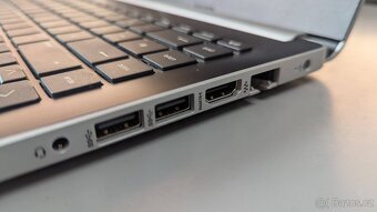 HP Laptop 14" FHD Intel i5 16GB 128GB SSD + 1TB HDD R530 W1 - 7