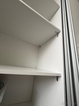 Šatní skříň - 7