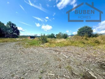 Skladové haly 2242 m2 s navazujícími pozemky 4158 m2 - Chod - 7