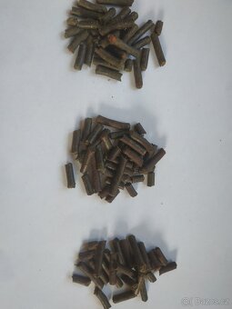 Granulovane seno s mrkví/červenou řepou/jablkem - 7