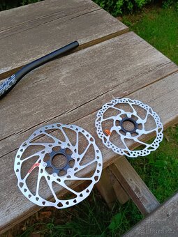 MTB komponenty - 7