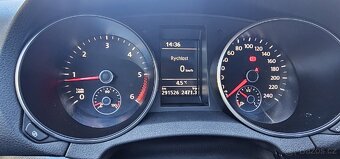 Prodám Volkswagen Golf 6 - 7